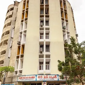 Oyo 41321 Sai Dwaraka Hyderabad